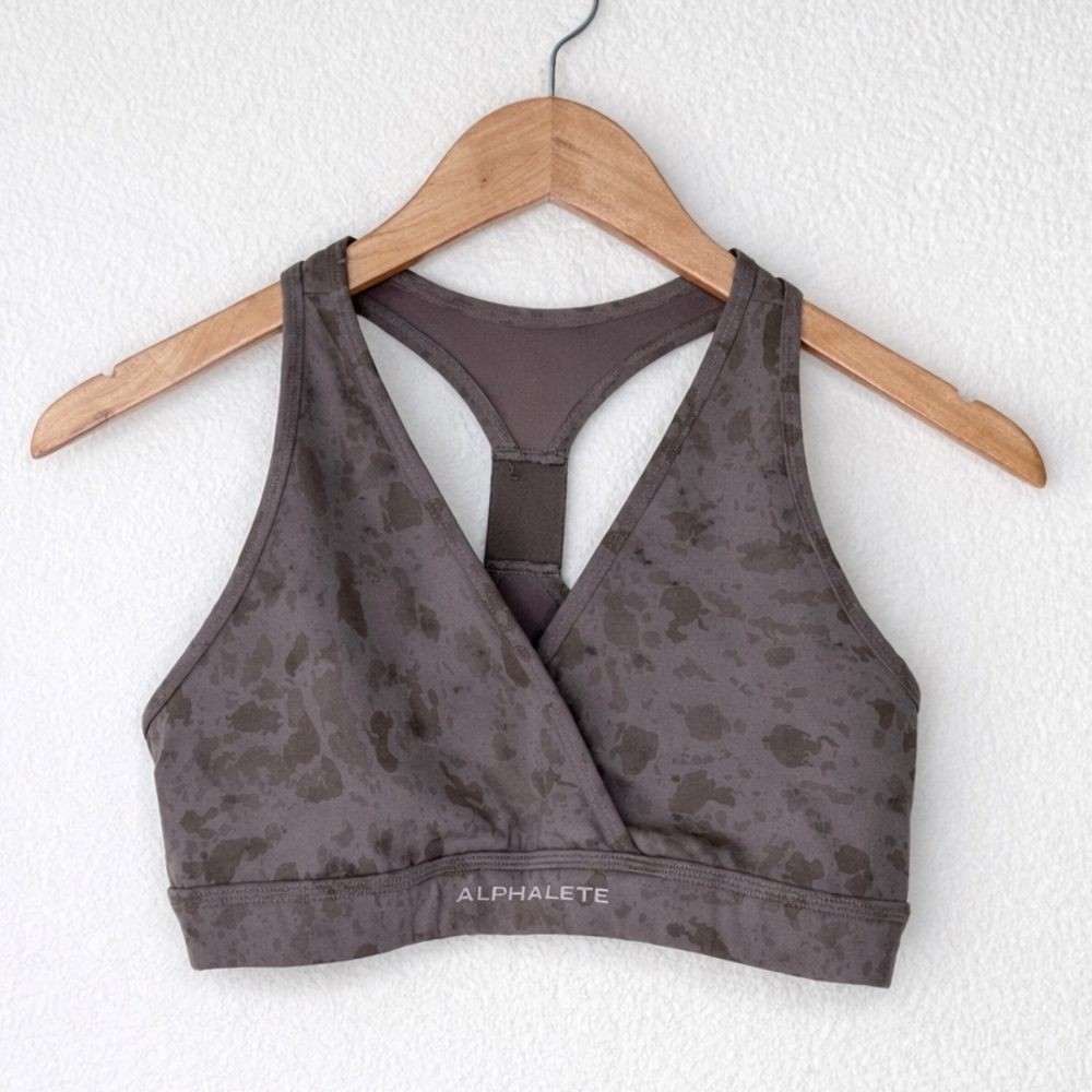 Alphalete Surface Wrap Bra Pebble Print Mocha Brown Racerback Size M No Padding